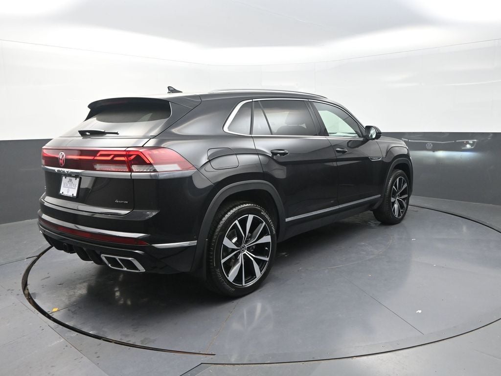 2026 Volkswagen Atlas Cross Sport 2.0T SEL Premium R-Line