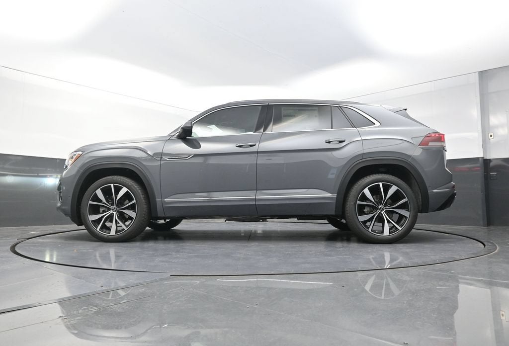 2026 Volkswagen Atlas Cross Sport SEL Premium R-Line
