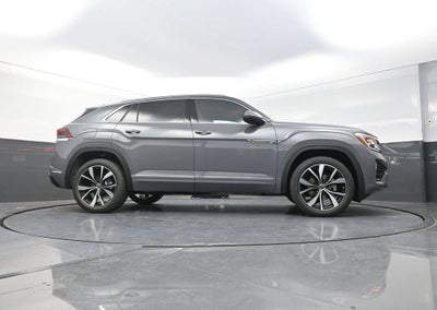 2026 Volkswagen Atlas Cross Sport SEL Premium R-Line