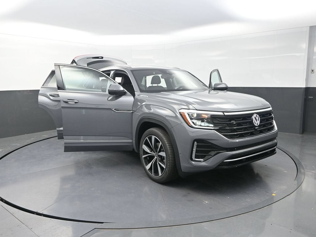 2026 Volkswagen Atlas Cross Sport SEL Premium R-Line