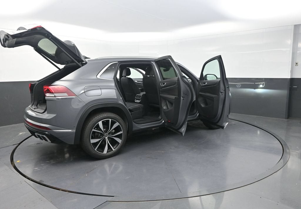 2026 Volkswagen Atlas Cross Sport SEL Premium R-Line