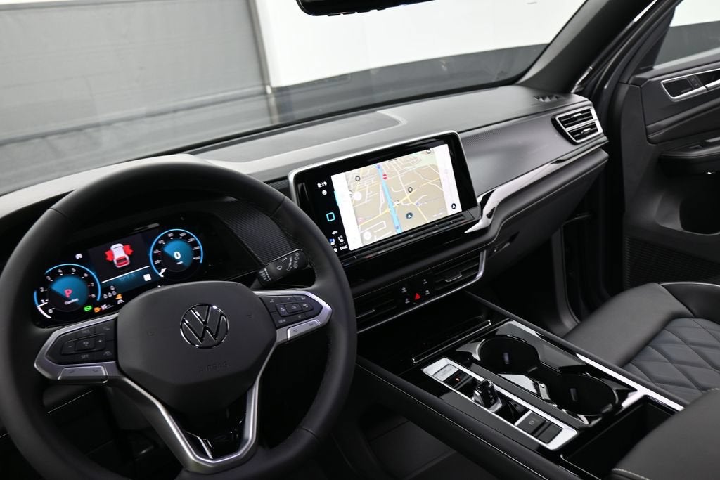2026 Volkswagen Atlas Cross Sport SEL Premium R-Line
