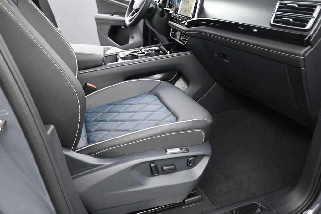 2026 Volkswagen Atlas Cross Sport SEL Premium R-Line