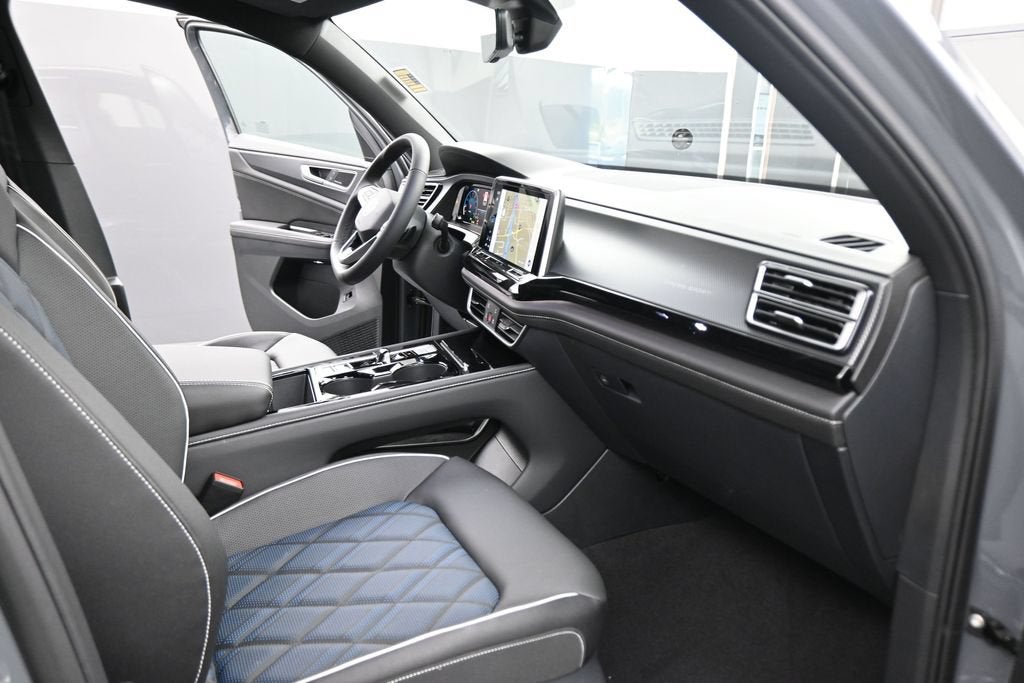 2026 Volkswagen Atlas Cross Sport SEL Premium R-Line