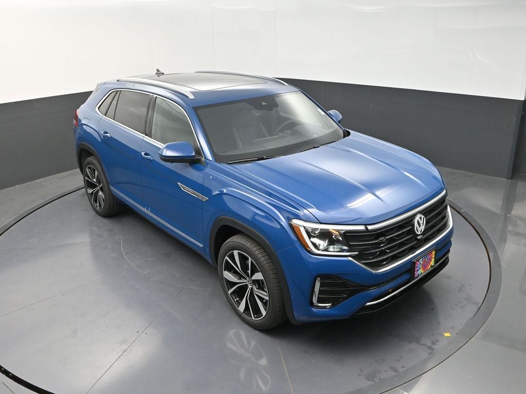 2025 Volkswagen Atlas Cross Sport 2.0T SEL Premium R-Line