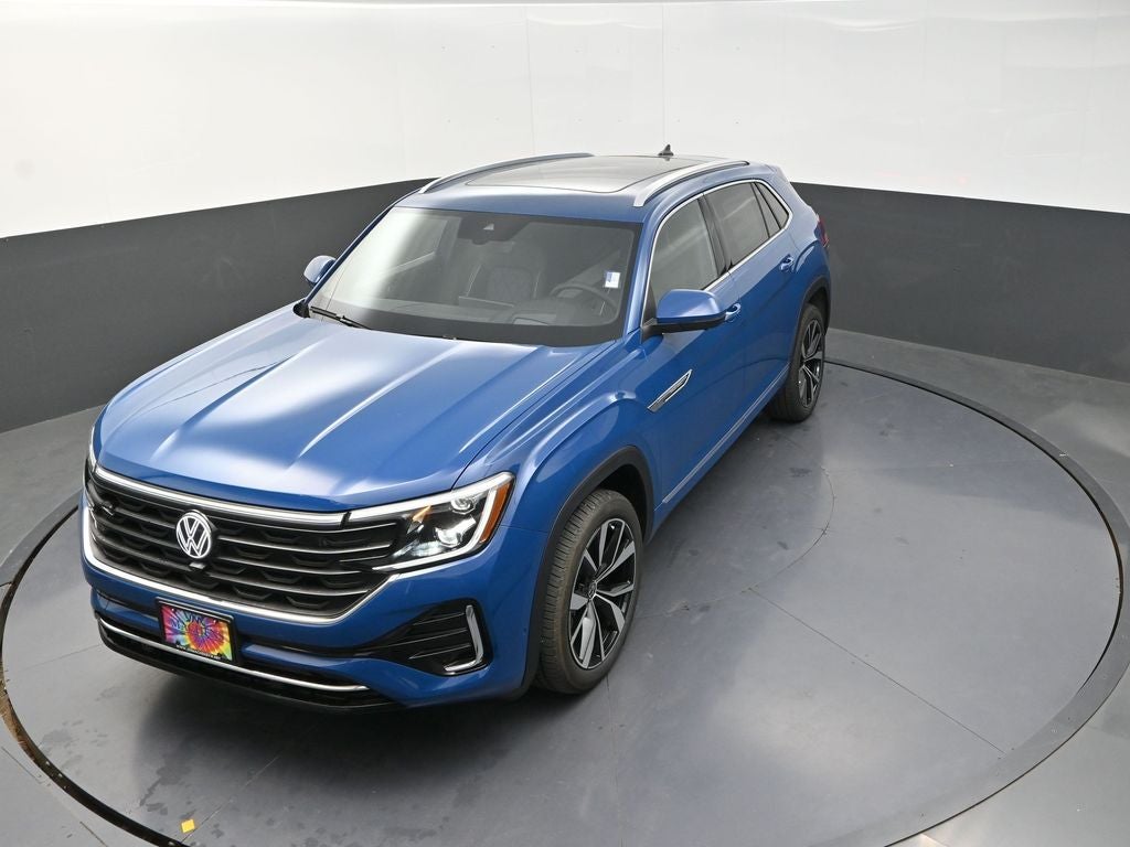 2025 Volkswagen Atlas Cross Sport 2.0T SEL Premium R-Line