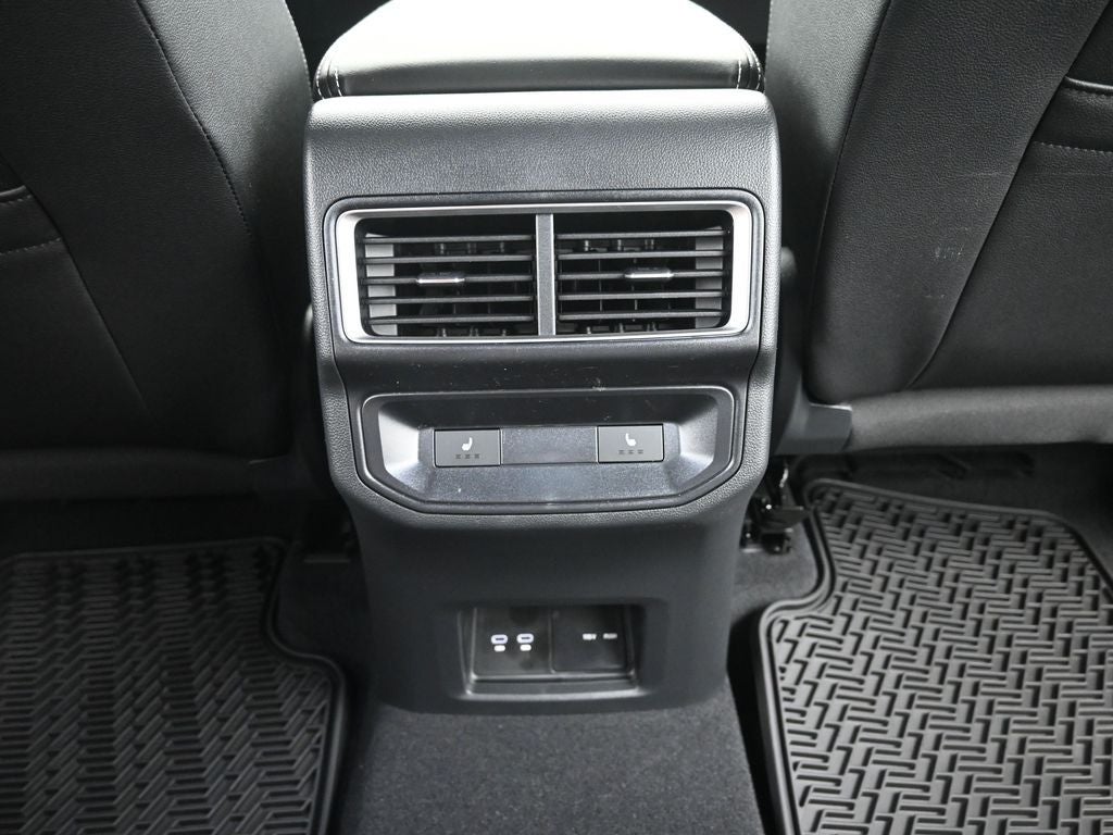 2025 Volkswagen Atlas Cross Sport 2.0T SEL Premium R-Line