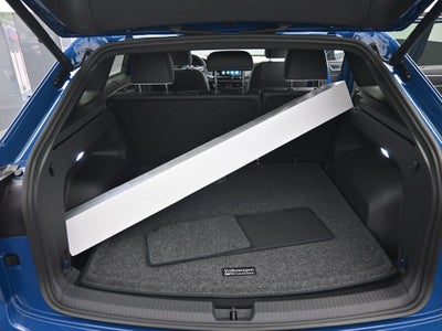 2025 Volkswagen Atlas Cross Sport 2.0T SEL Premium R-Line