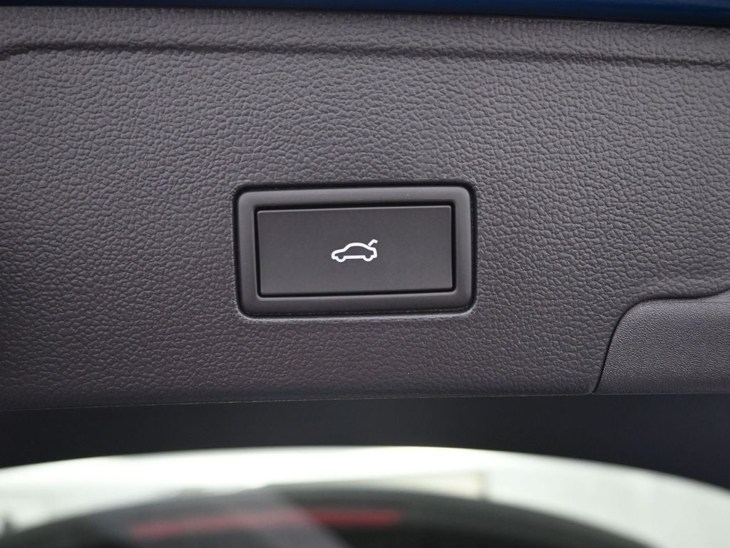 2025 Volkswagen Atlas Cross Sport 2.0T SEL Premium R-Line