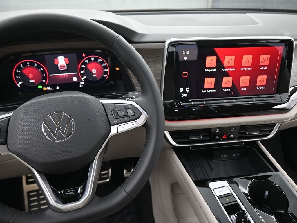 2026 Volkswagen Atlas 2.0T SEL Premium R-Line