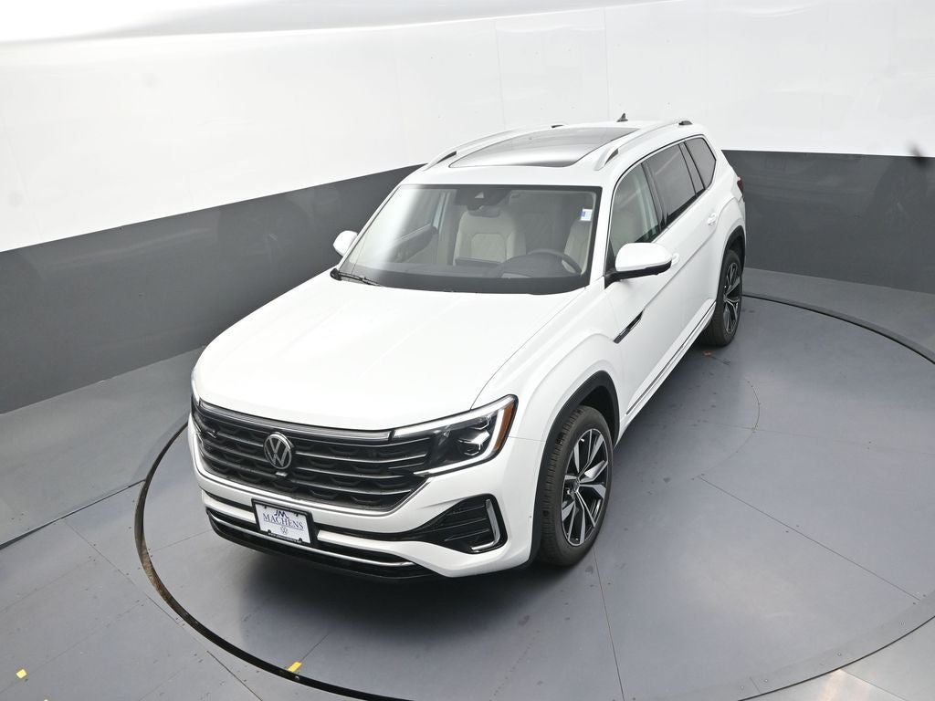 2026 Volkswagen Atlas 2.0T SEL Premium R-Line