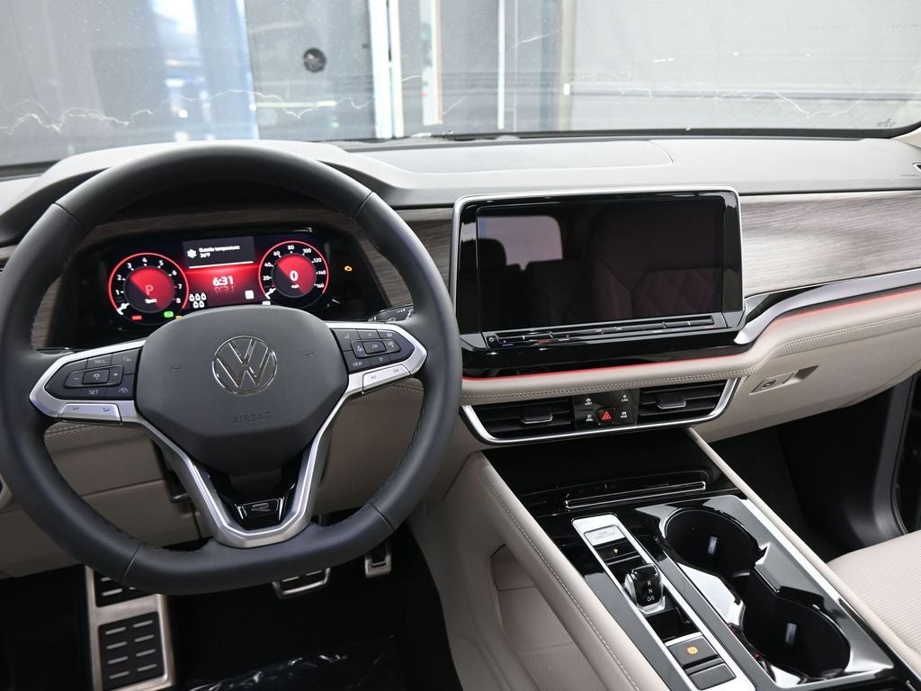 2026 Volkswagen Atlas 2.0T SEL Premium R-Line