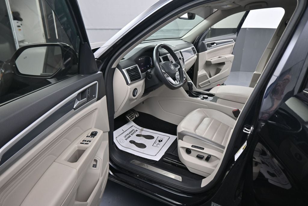 2023 Volkswagen Atlas 3.6L V6 SEL Premium R-Line