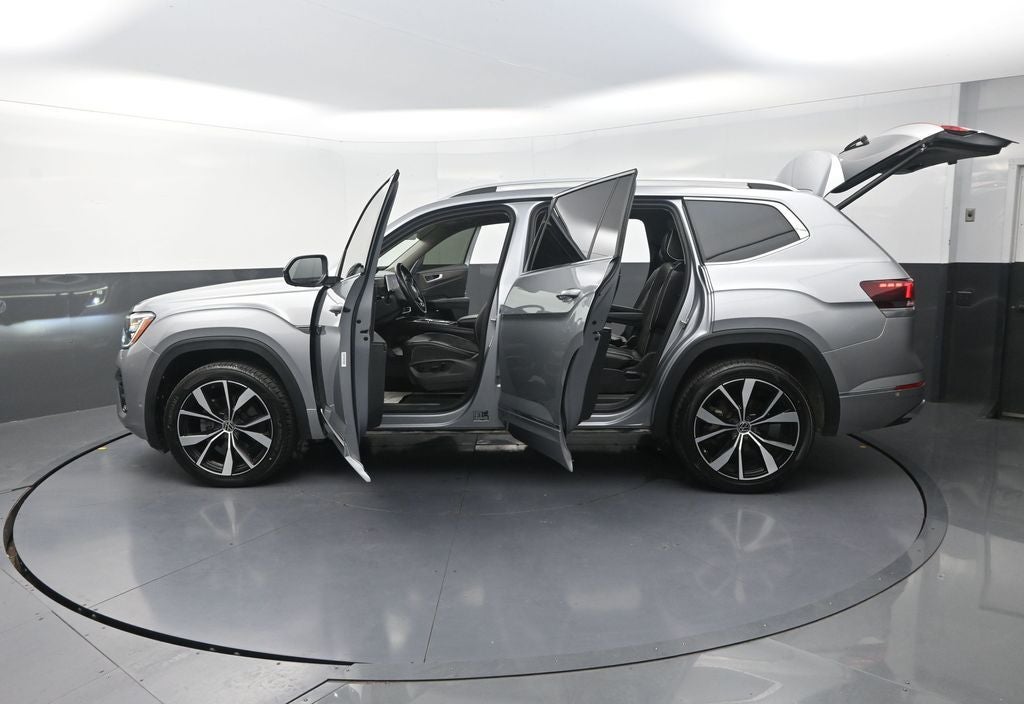 2024 Volkswagen Atlas 2.0T SEL Premium R-Line