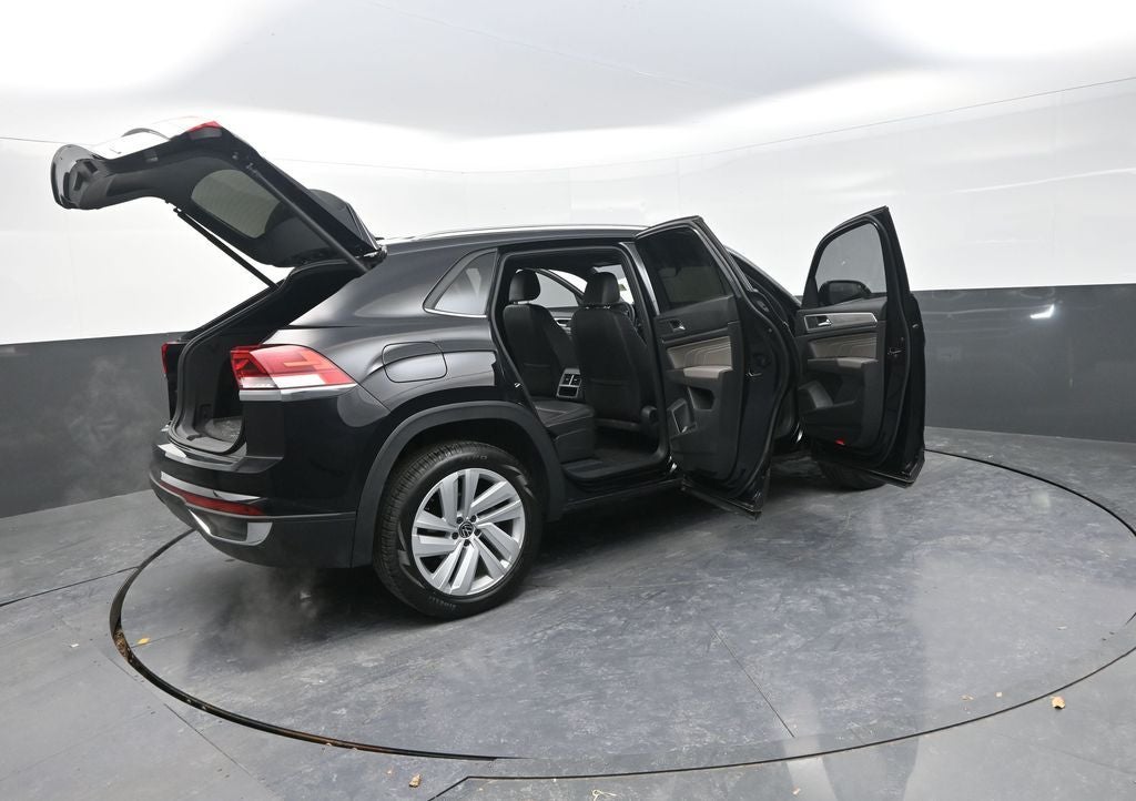 2023 Volkswagen Atlas Cross Sport 2.0T SE w/Technology