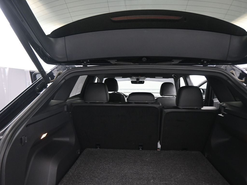 2023 Volkswagen Atlas Cross Sport 2.0T SE w/Technology