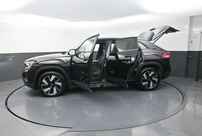 2026 Volkswagen Atlas Cross Sport 2.0T SE w/Technology