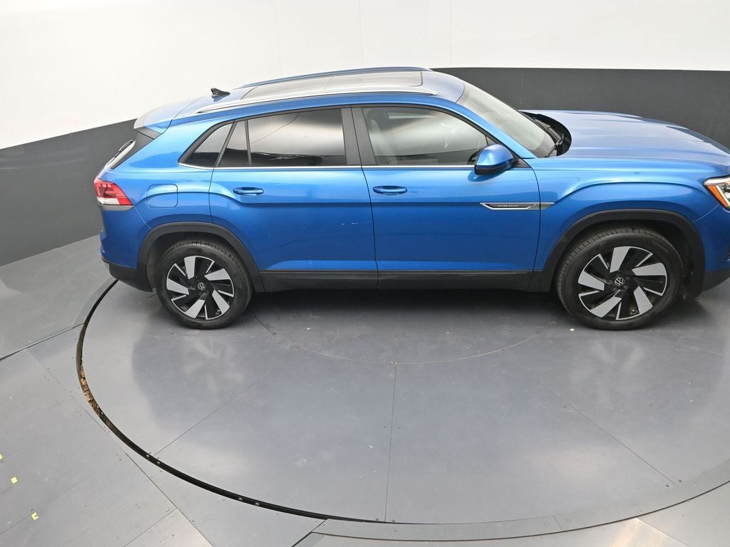 2024 Volkswagen Atlas Cross Sport 2.0T SE w/Technology