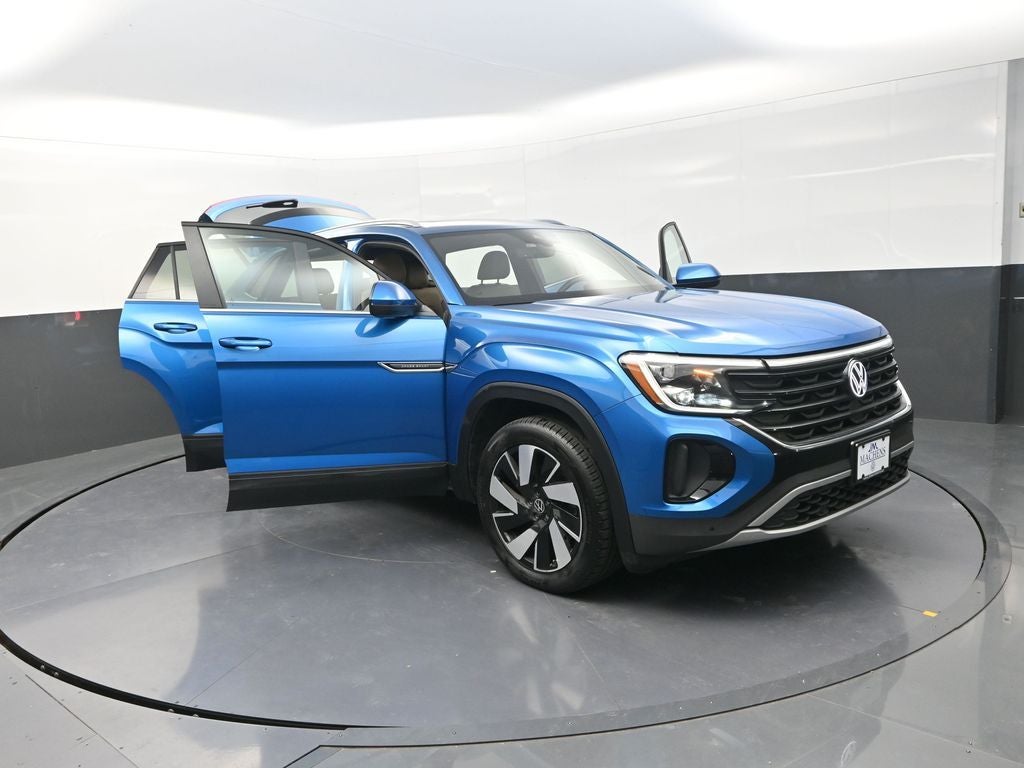 2024 Volkswagen Atlas Cross Sport 2.0T SE w/Technology
