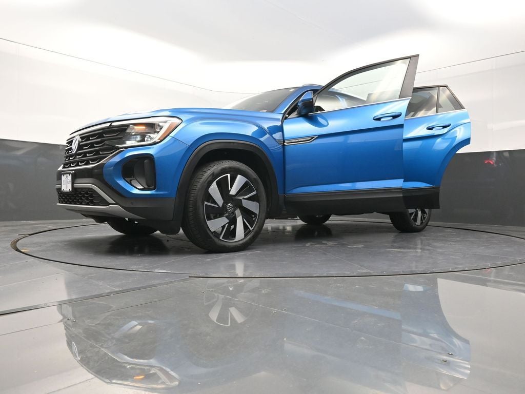 2024 Volkswagen Atlas Cross Sport 2.0T SE w/Technology