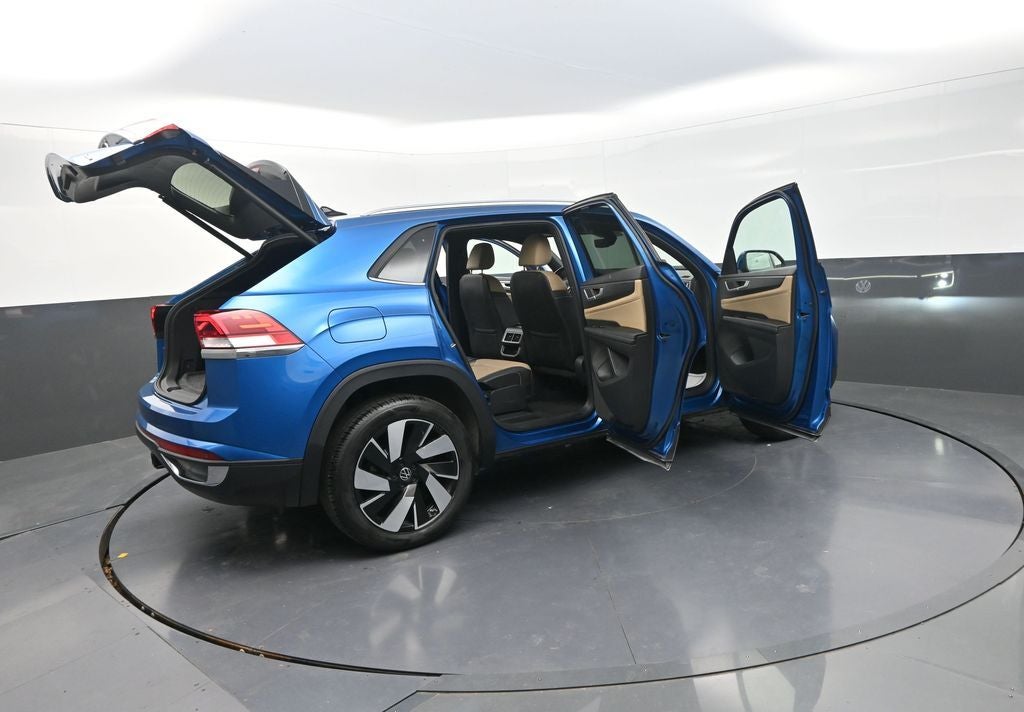 2024 Volkswagen Atlas Cross Sport 2.0T SE w/Technology