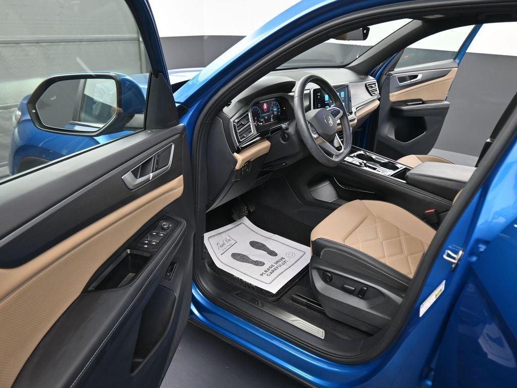 2024 Volkswagen Atlas Cross Sport 2.0T SE w/Technology