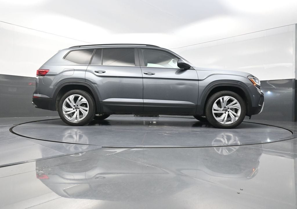 2022 Volkswagen Atlas 2.0T SE w/Technology