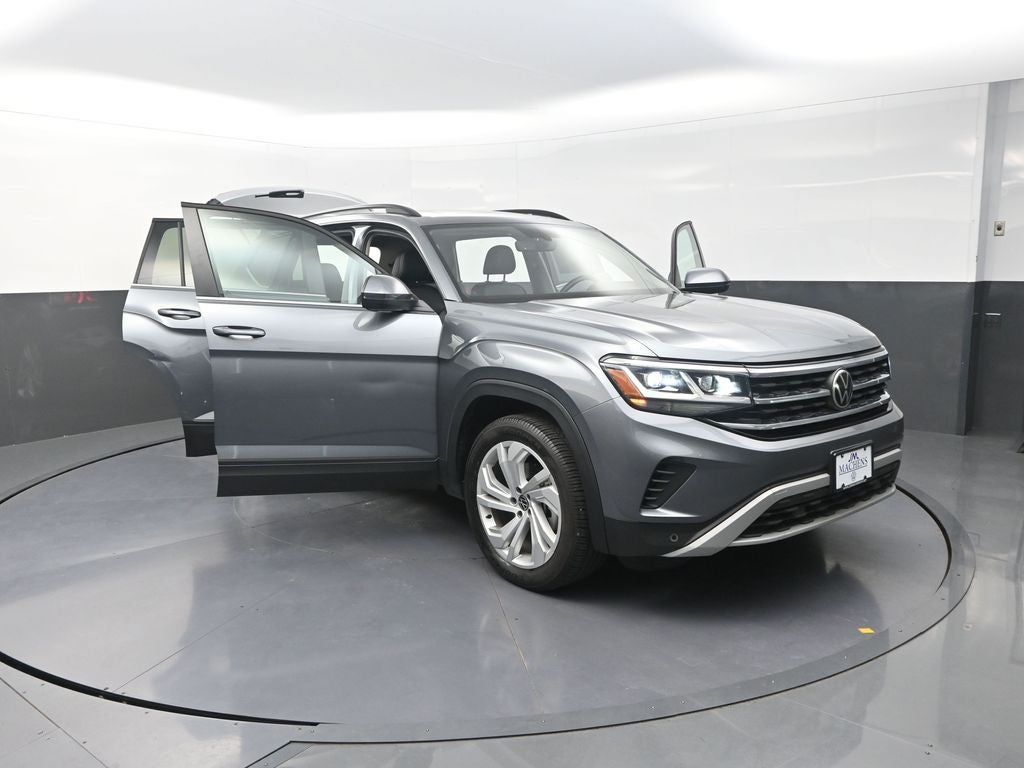 2022 Volkswagen Atlas 2.0T SE w/Technology
