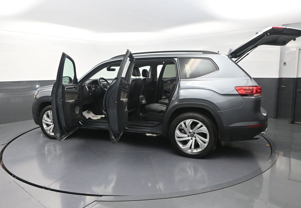 2022 Volkswagen Atlas 2.0T SE w/Technology