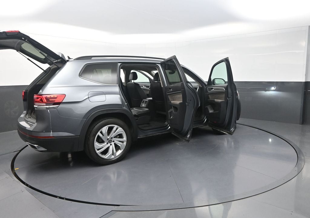 2022 Volkswagen Atlas 2.0T SE w/Technology
