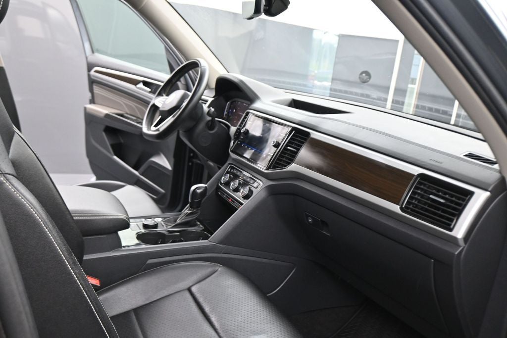 2022 Volkswagen Atlas 2.0T SE w/Technology