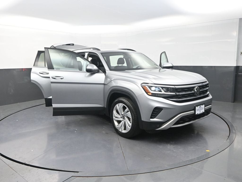 2023 Volkswagen Atlas 2.0T SE w/Technology