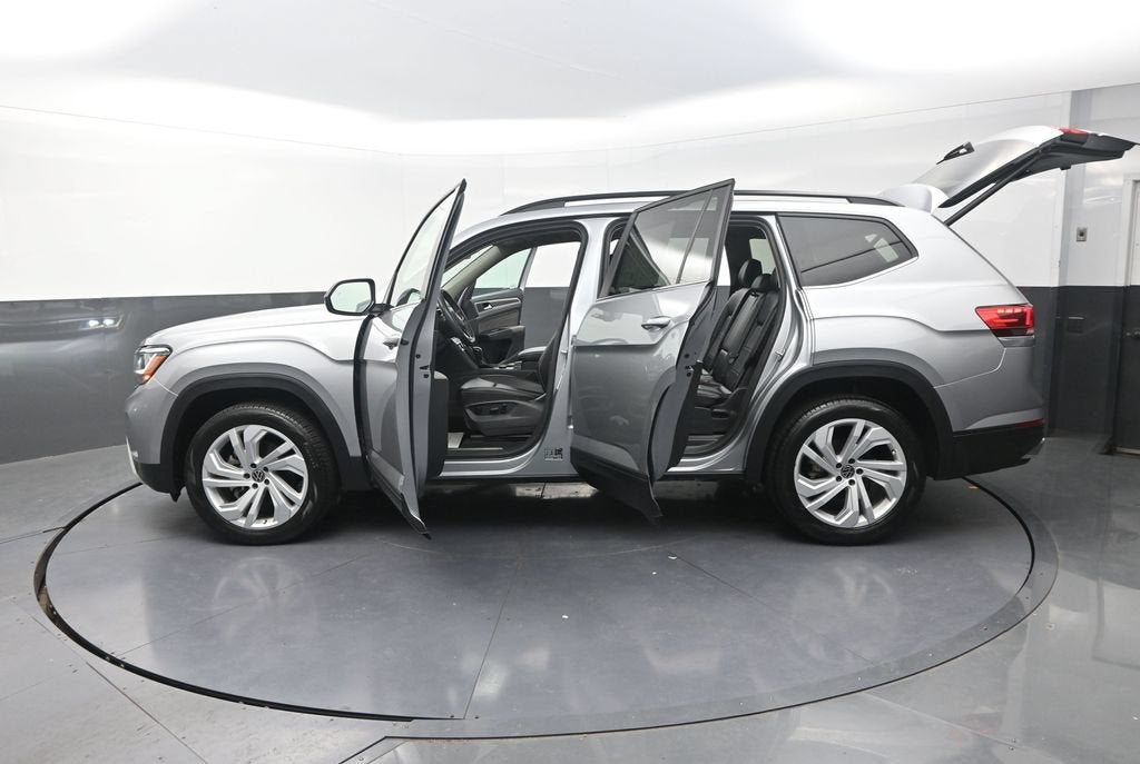 2023 Volkswagen Atlas 2.0T SE w/Technology