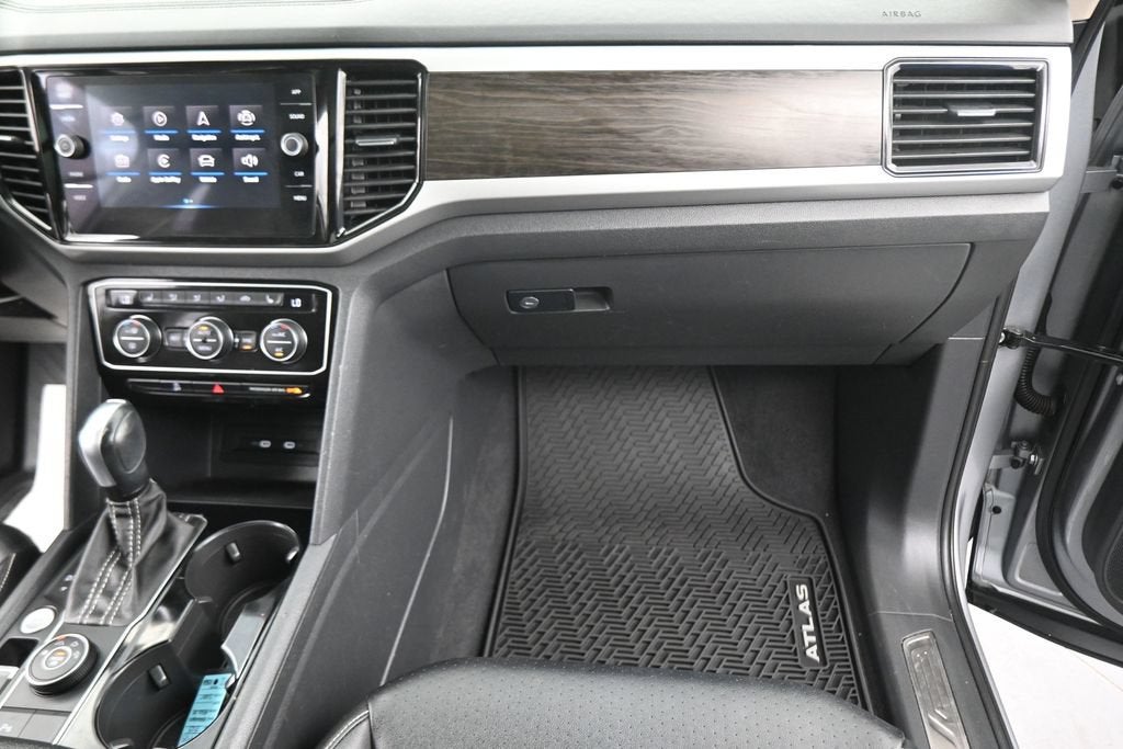 2023 Volkswagen Atlas 2.0T SE w/Technology