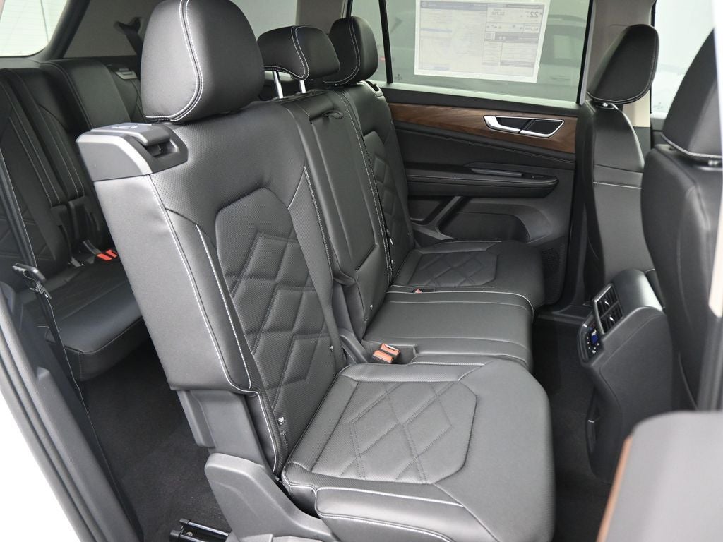 2026 Volkswagen Atlas 2.0T SE