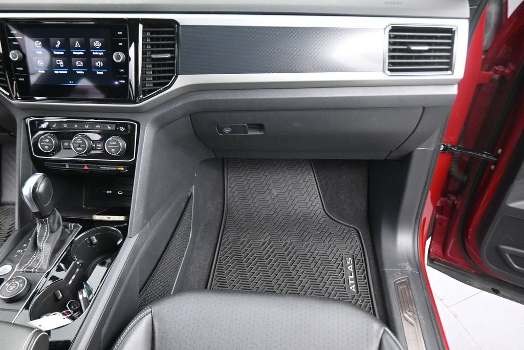 2023 Volkswagen Atlas Cross Sport 3.6L V6 SEL R-Line
