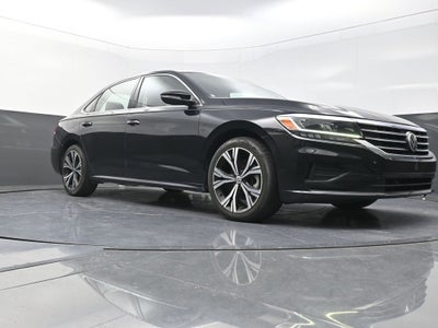 2022 Volkswagen Passat 2.0T SE