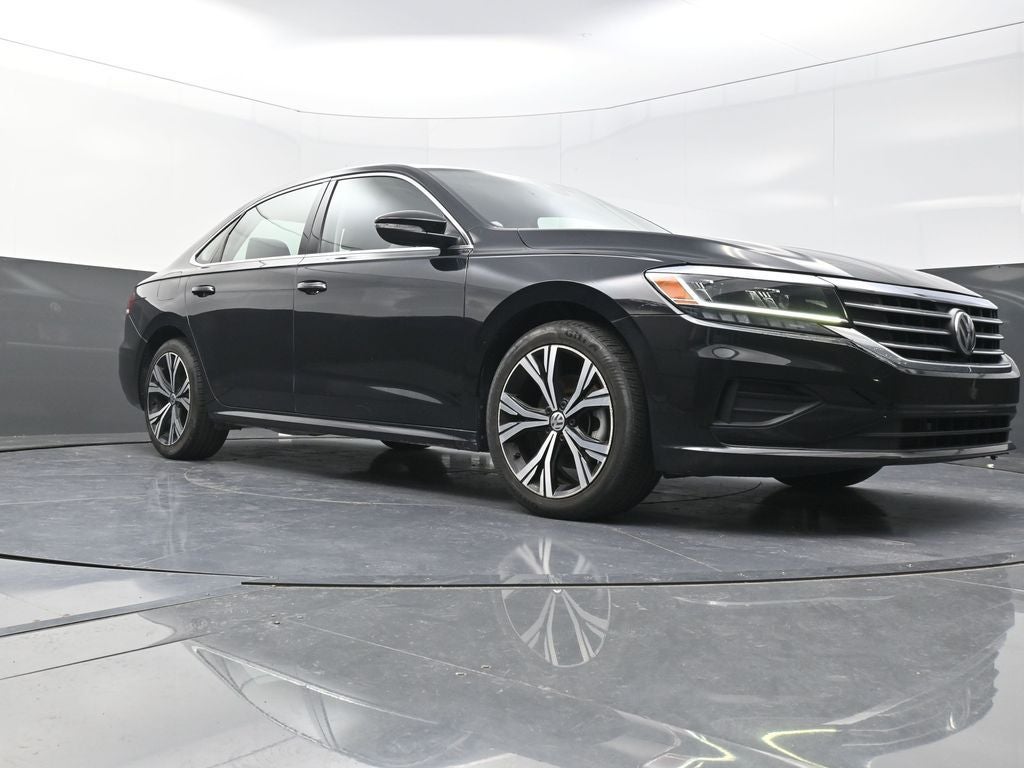 2022 Volkswagen Passat 2.0T SE