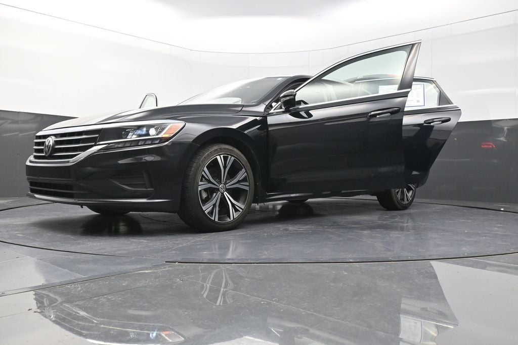 2022 Volkswagen Passat 2.0T SE