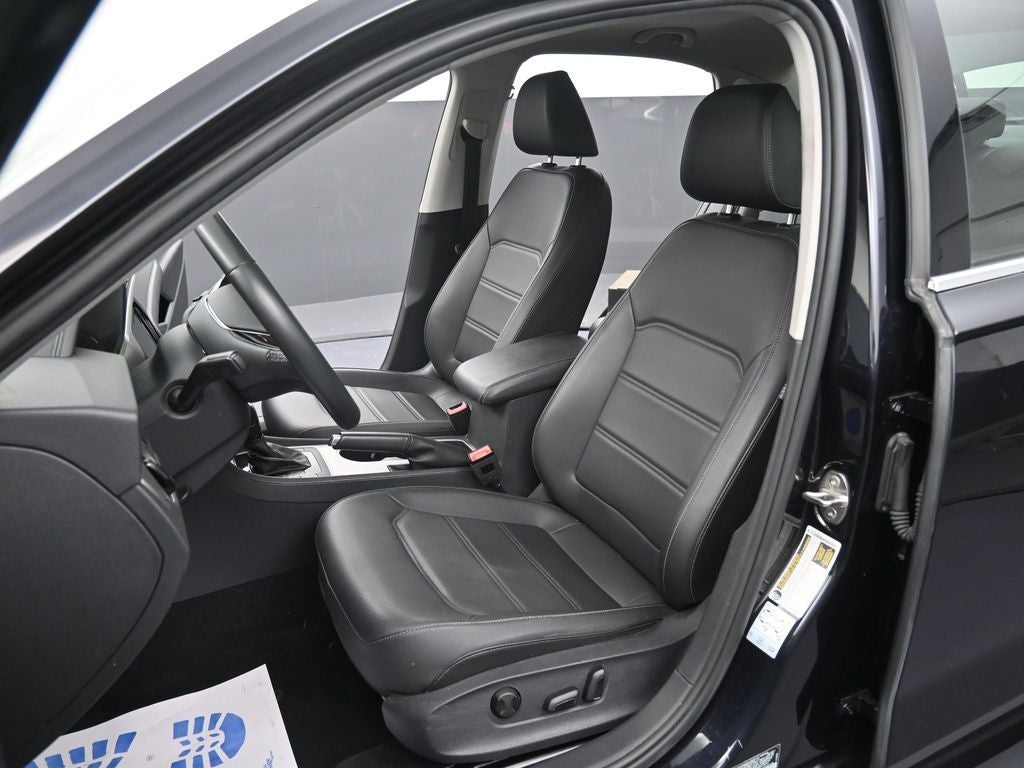 2022 Volkswagen Passat 2.0T SE