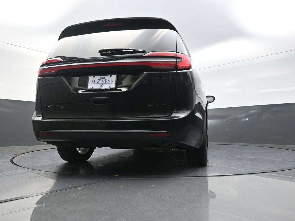 2025 Chrysler Pacifica Limited