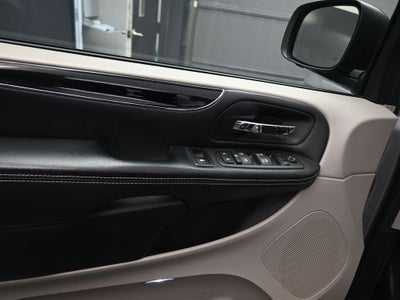 2016 Dodge Grand Caravan SE Plus