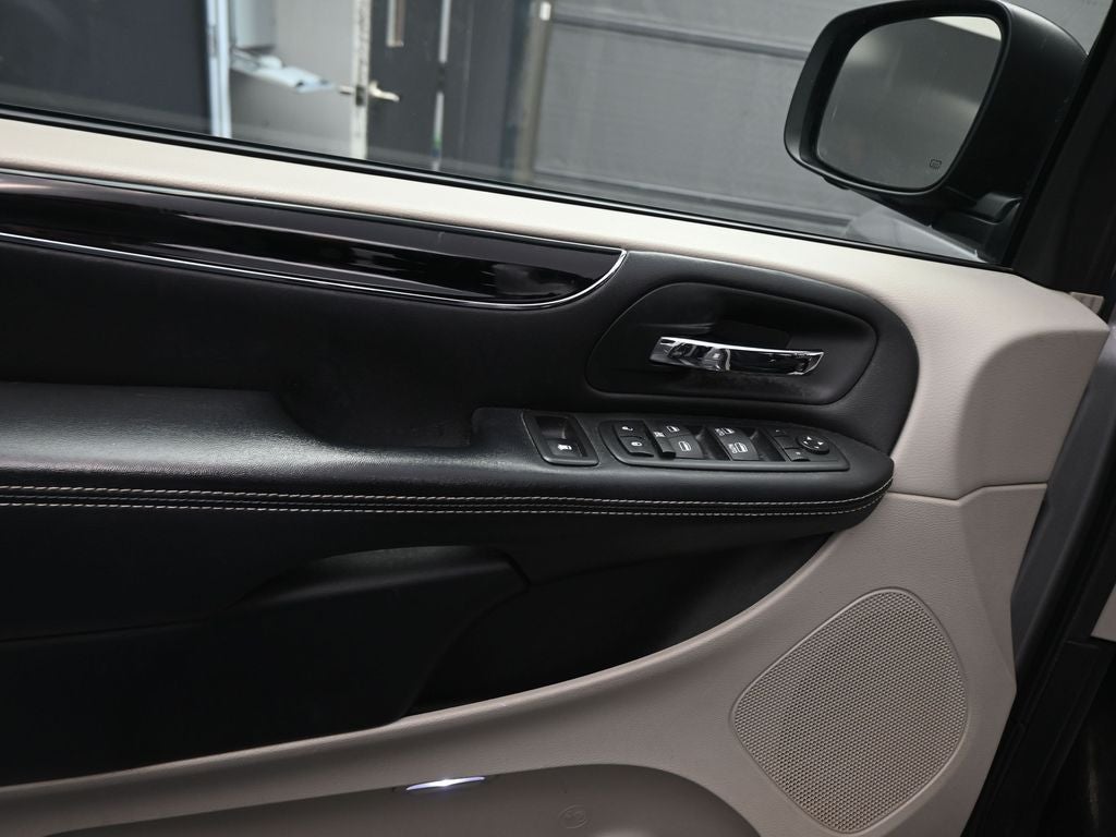 2016 Dodge Grand Caravan SE Plus