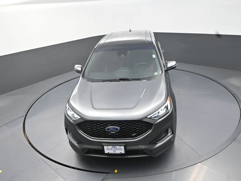 2022 Ford Edge ST