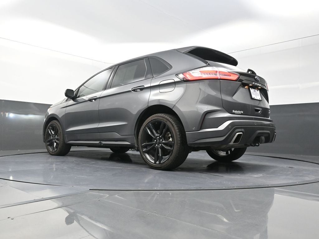 2022 Ford Edge ST