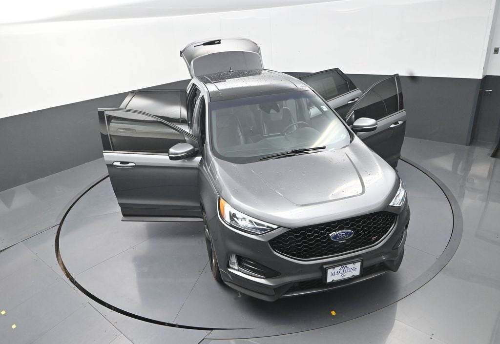 2022 Ford Edge ST