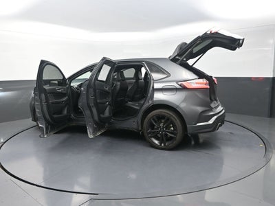 2022 Ford Edge ST