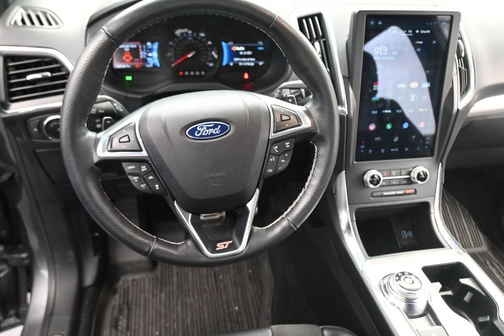 2022 Ford Edge ST