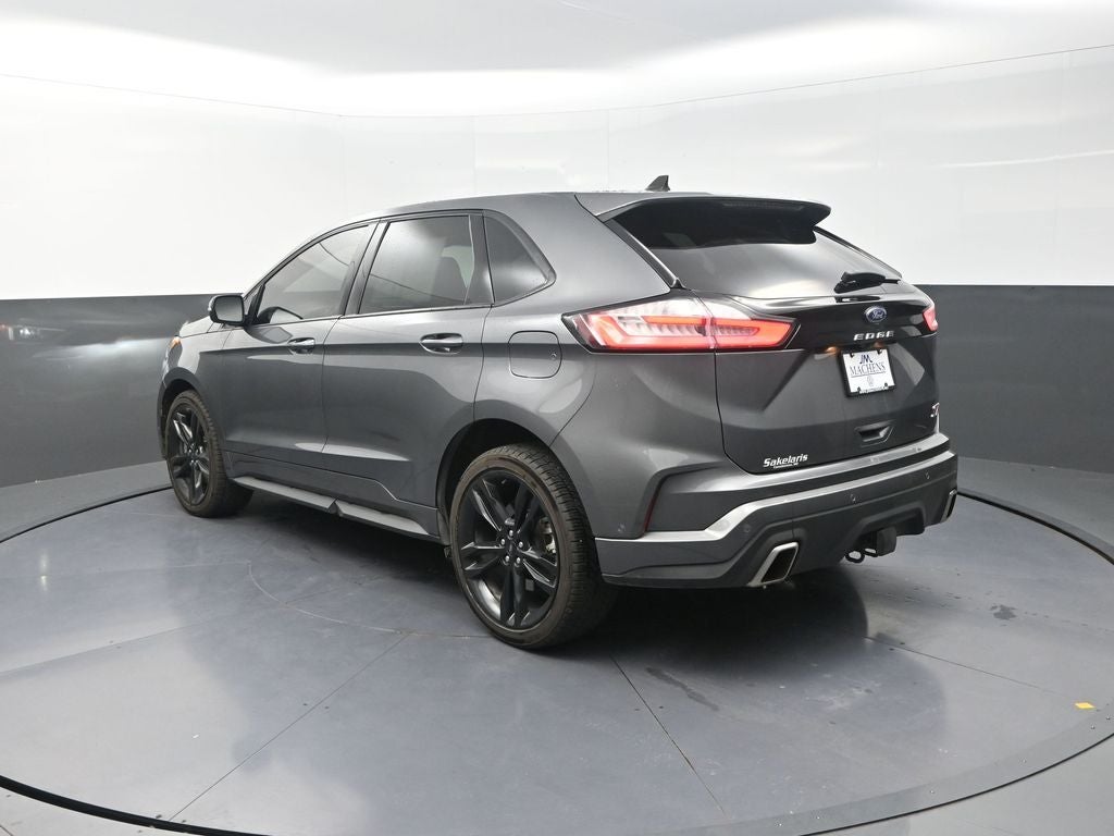 2022 Ford Edge ST