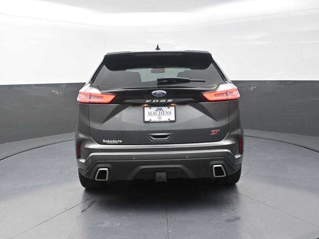 2022 Ford Edge ST